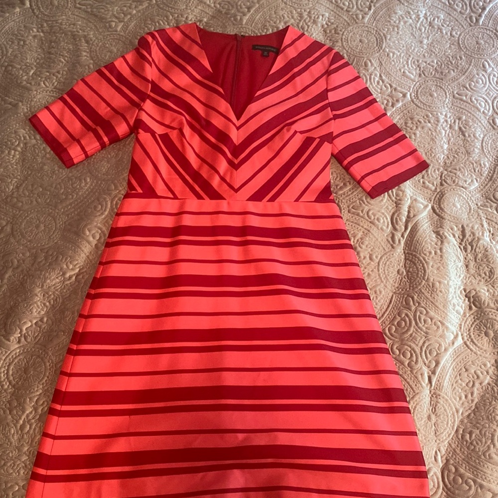 WOMEN CASUAL SHORT SLEEVE “BANANA REPUBLIC” DRESS / SIZE 10